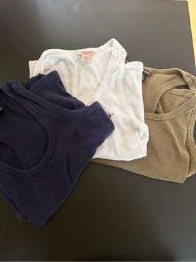 Guess Bundle 3 women’s Racerback Tank Tops in Navy, White & Olive. Medium